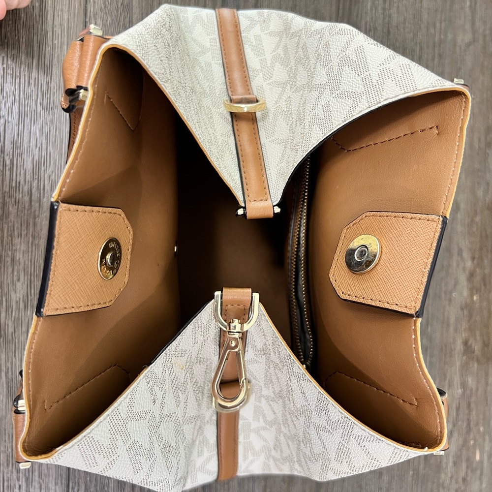 Michael Kors Signature Vanilla Satchel Bag - Picture 4 of 5